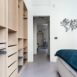 Stylish Industrial Flat * Milán